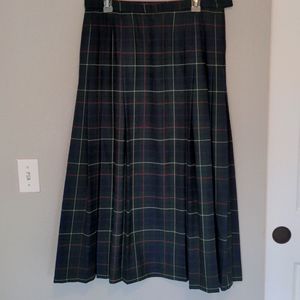 Pendleton Tartan wool skirt.